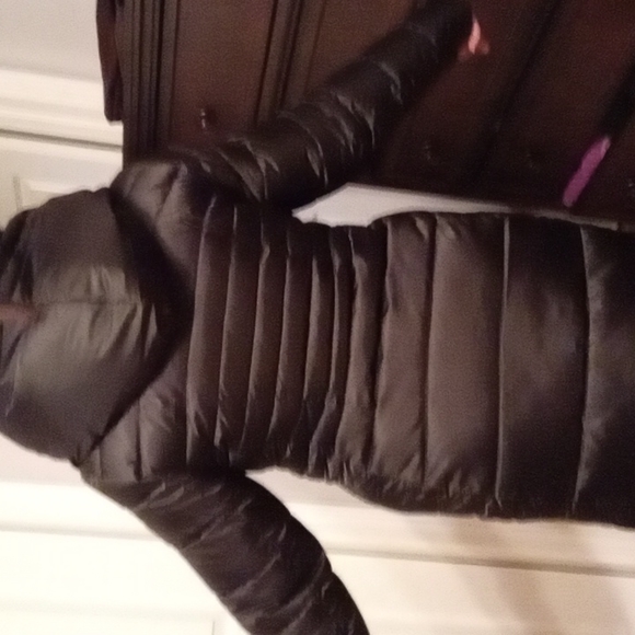 Coat - Picture 3 of 4